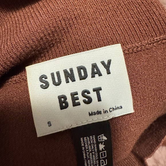 Aritzia/Sunday Best Ellie Sweater - Picture 4 of 4